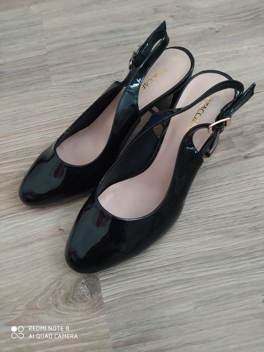 Туфли вечерние, почти новые