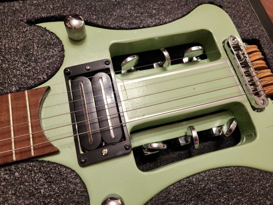 Chitara  electrica - Guitar traveler