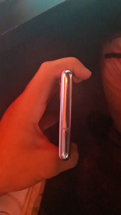 Samsung   s20 fe