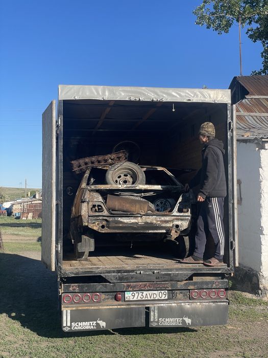 Вывоз мусора и перевозки до 4-тонн.