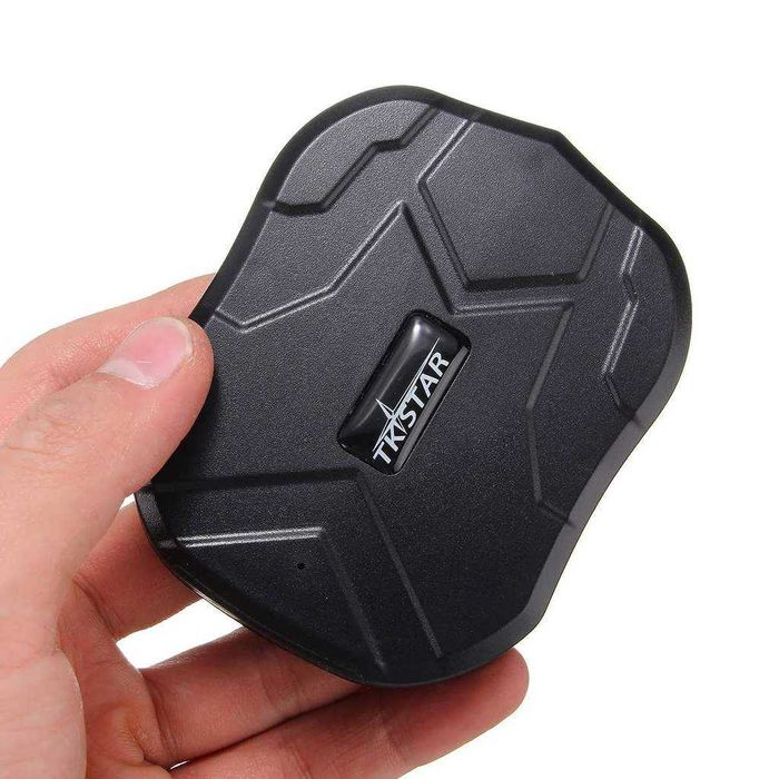 Tracker GPS auto-moto magnet 3 luni ptr urmarire si locare auto, moto
