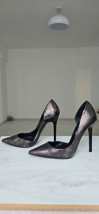 Pantofi Zara piele