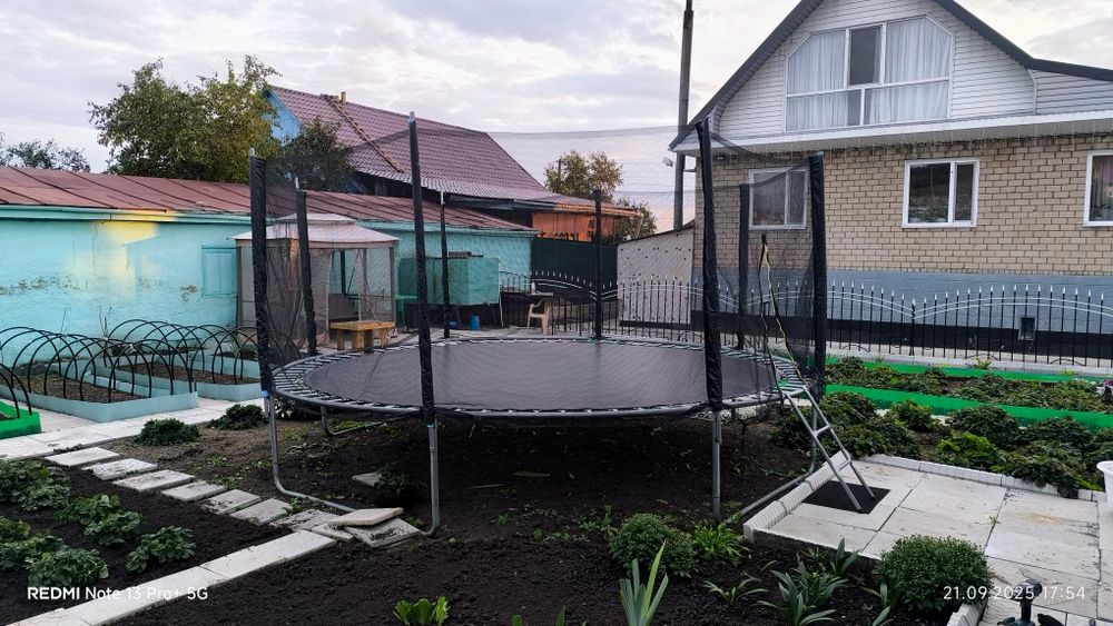 Продам батут,в отличном состоянии