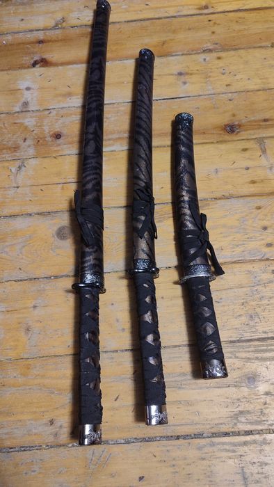 Сувенирные на подставке