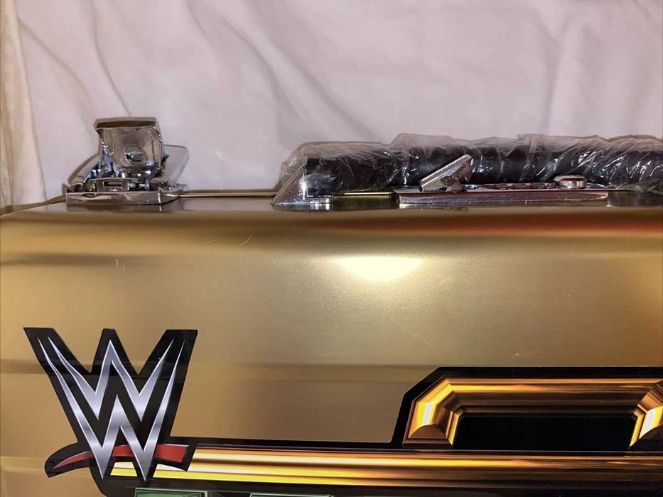 WWE Money In The Bank Briefcase куфар колекционерски Договорът куфарче