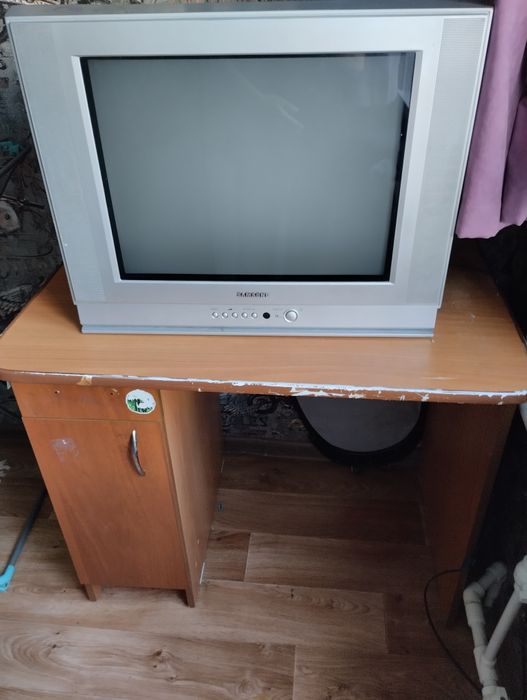 Телевизор samsung