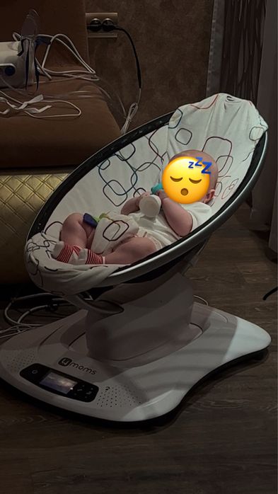 Электрокачель 4Moms MamaRoo4 Multi Plush Белая 25