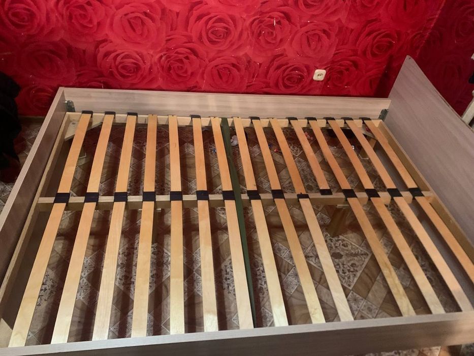 Продам кровать 2х спальная