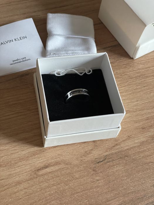 Кольцо Calvin Klein