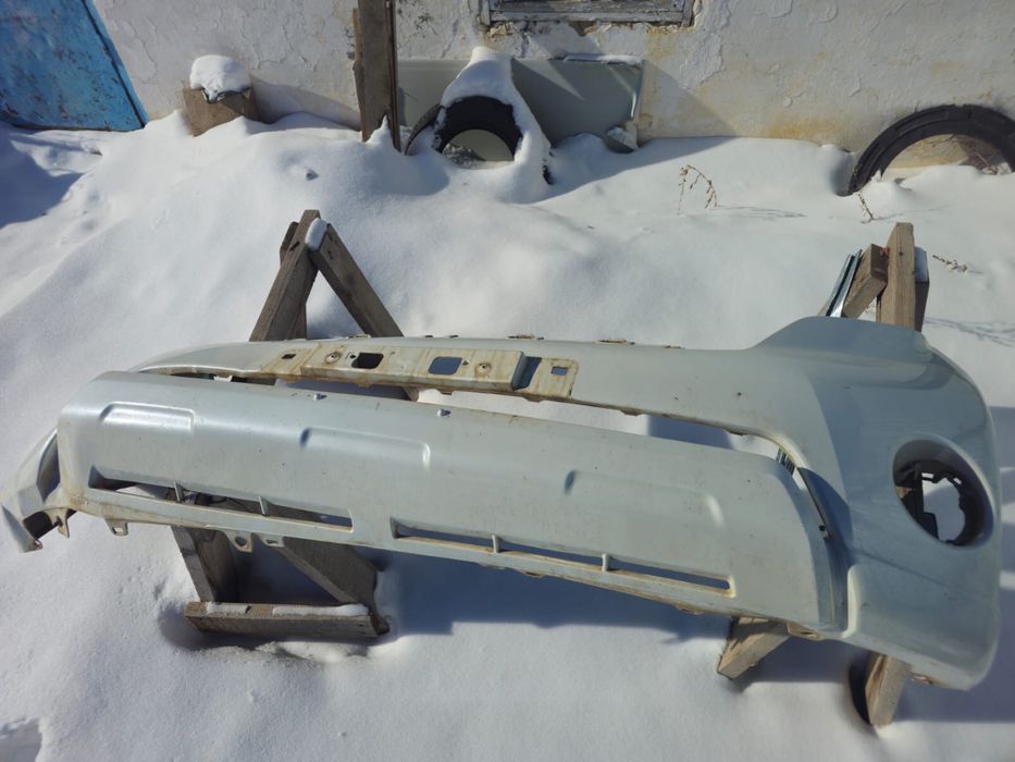 Продам бампер на 150 прадо