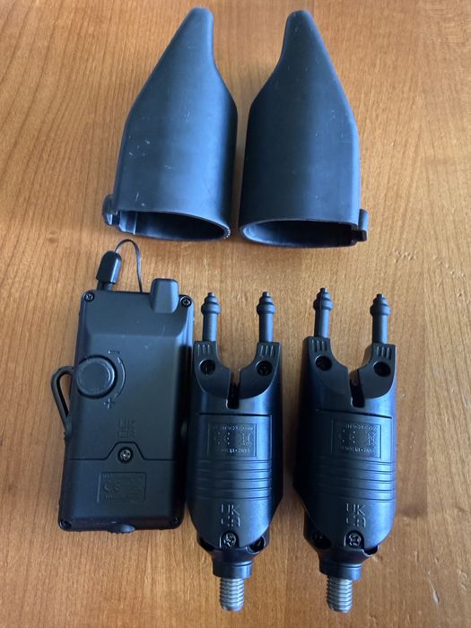 Avertizori Nash R2   2 buc + statie