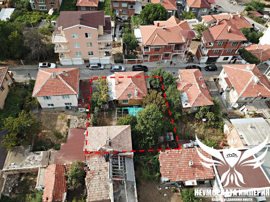 Продава се Къща в Асеновград - 210 кв.м за 323 €/кв.м - Снимка #2