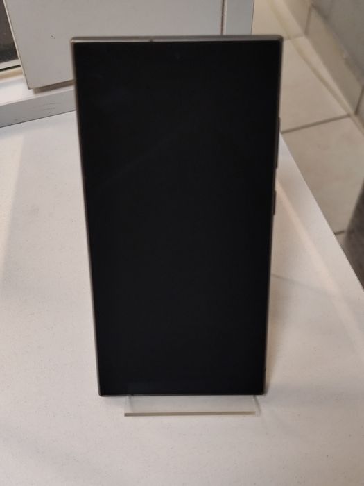 Samsung galaxy S24 Ultra Titanium Black