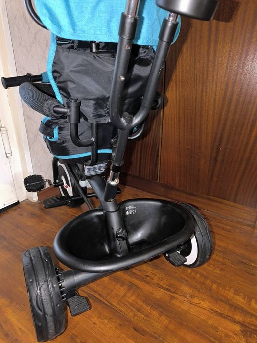 Триколка Kinderkraft Aston