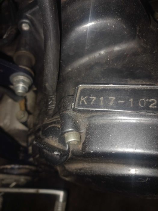 продам мотоцикл SUZUKI