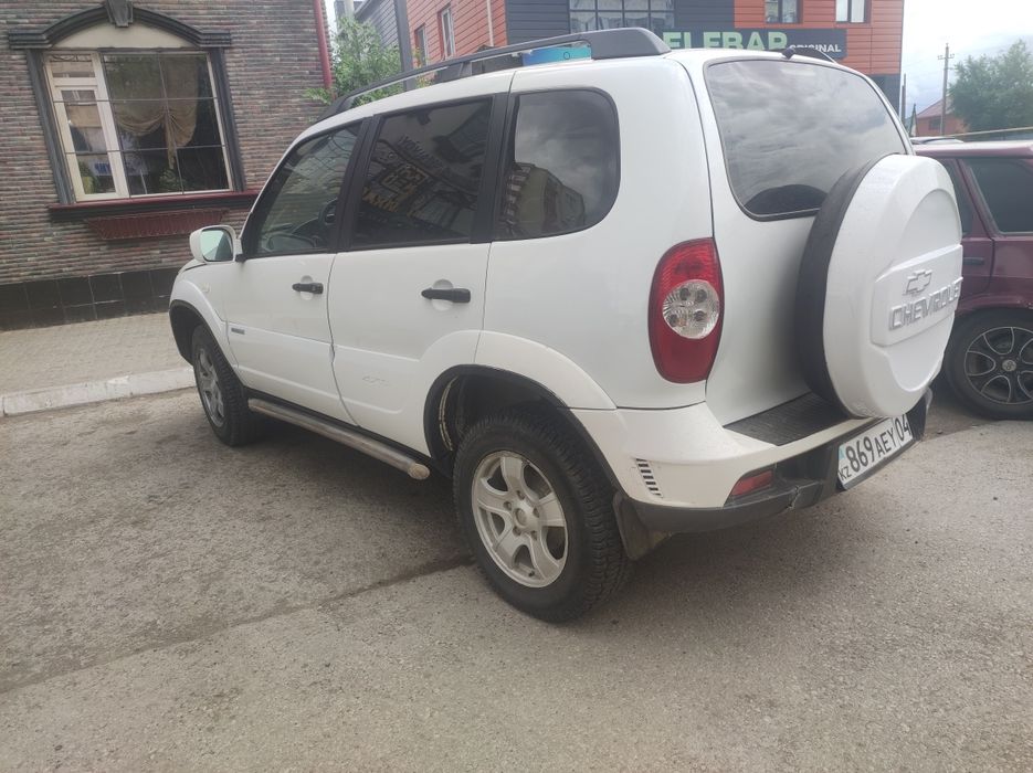 Нива шевролет сатылады срочно