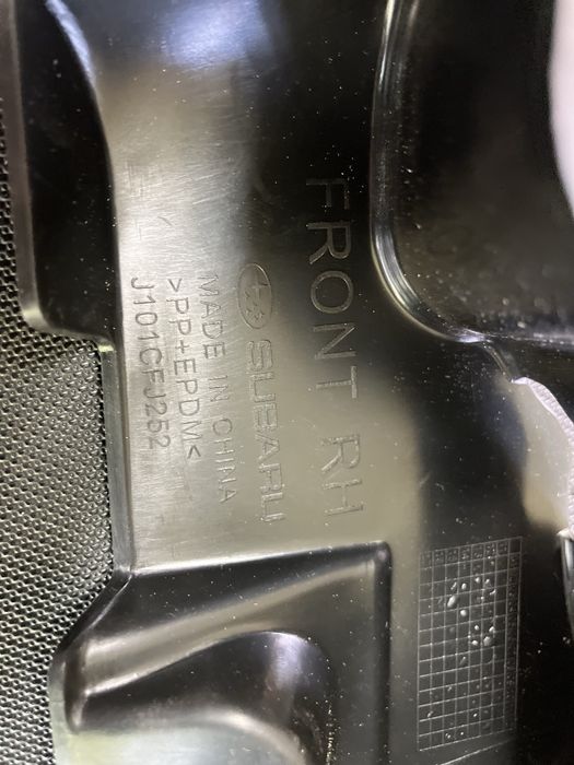 Ляв и десен калобран за Subaru  XV Субару ХВ 2012-2018г