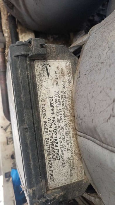 Продавам Чилър ( цял или на части)