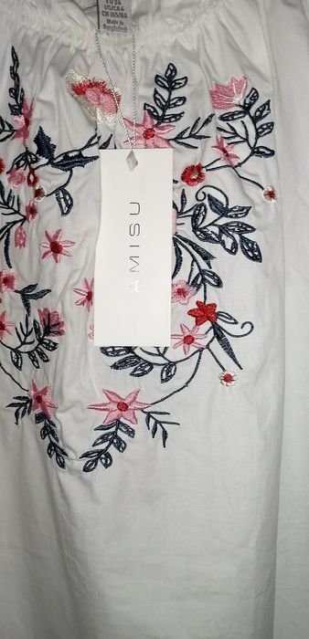 Rochita Vara Pe Umeri Amisu/New Yorker cu Broderie, Noua Cu Eticheta