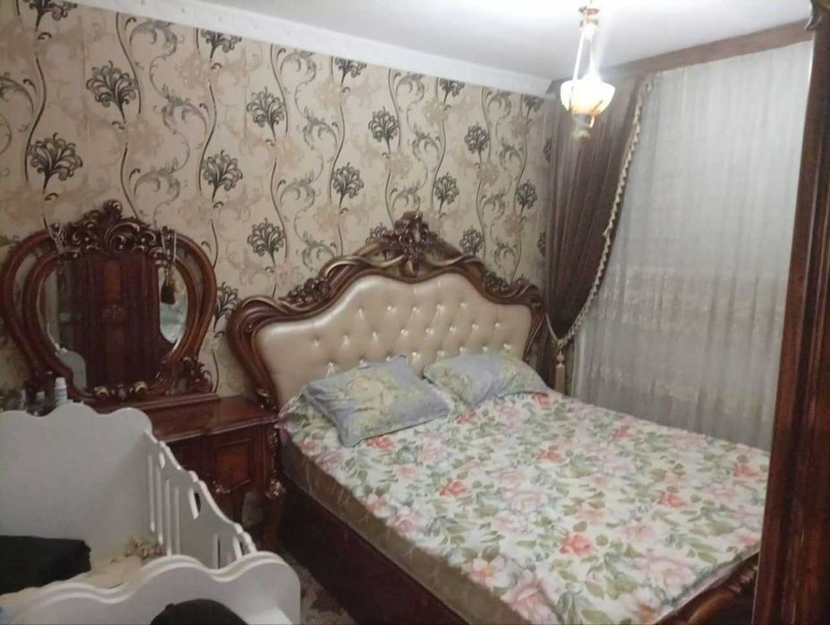 Продаю квартиру Яшнабадский р-он Авиасозлар-Слонима 3х ком 77-серия