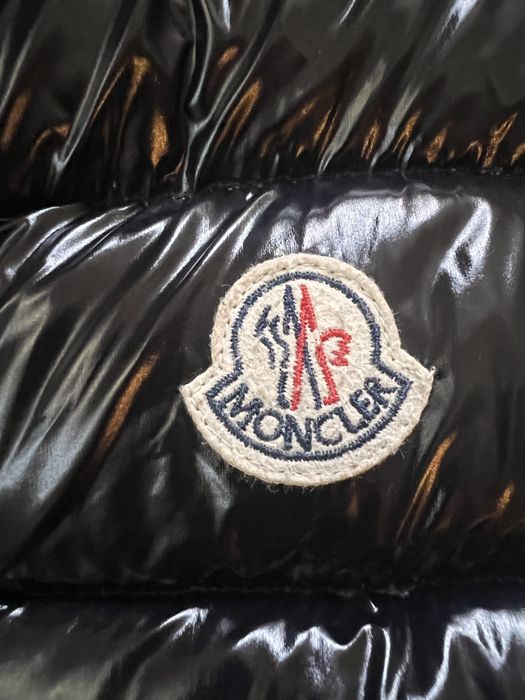 Moncler елек за дете 9-10г.