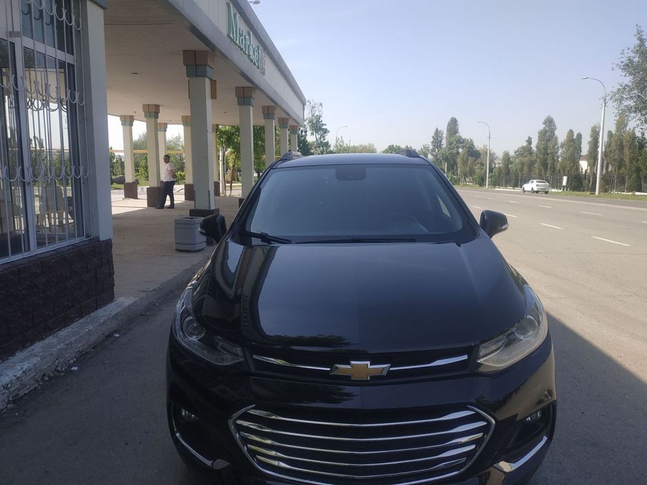 Tracker 1 moshina ideal