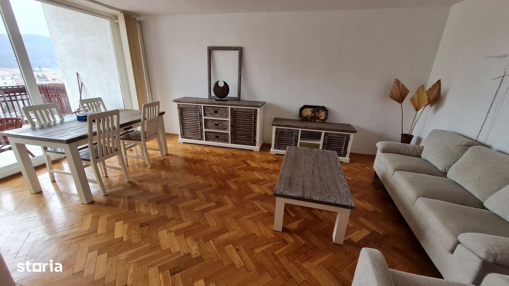 Apartament 3 camere zona Universitatea Transilvania