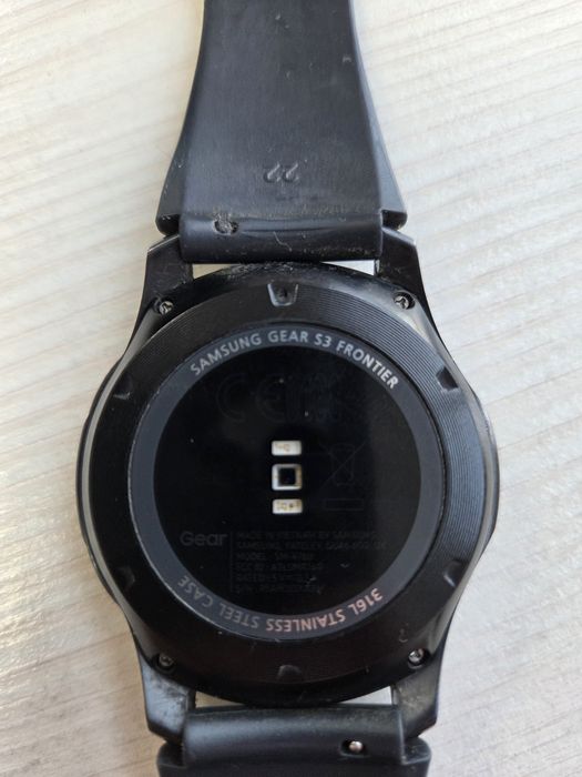Продам часы Samsung Gear S3 Frontier