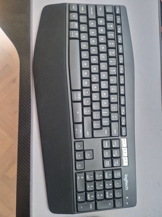Мишка Logitech g pro и клавуатура k850(100евро комплект)