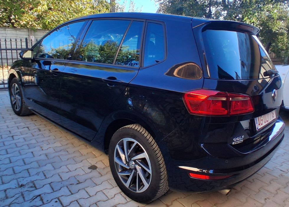 VOLKSWAGEN Golf Sportsvan 2017 — imagine 2