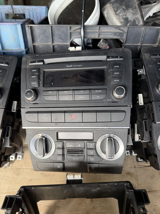 Двоен дин конзола ауди а3 8п / audi a3 8p