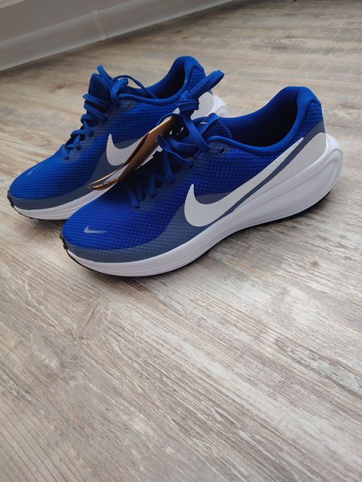 Маратонки Nike 40 номер