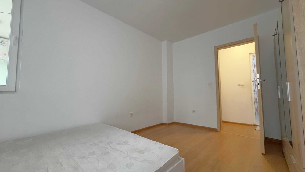 Продава се Тристаен апартамент в Севлиево - 90 кв.м за 1000 €/кв.м - Снимка #3