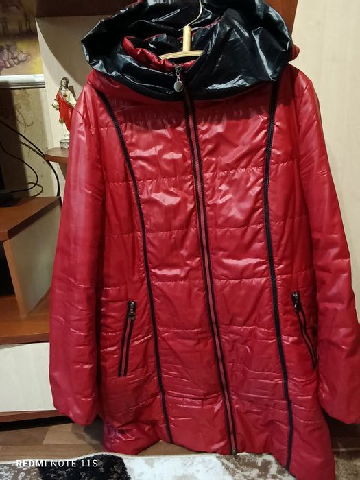 Куртки на весну 52-56 размера.