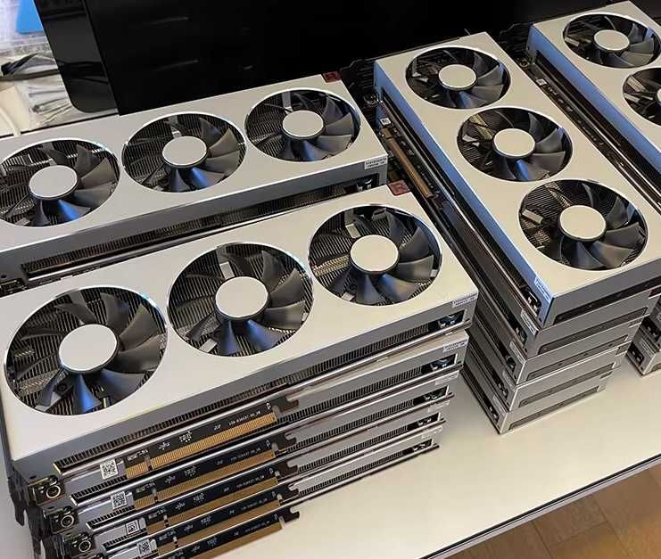 Placa video AMD Radeon VII 16GB