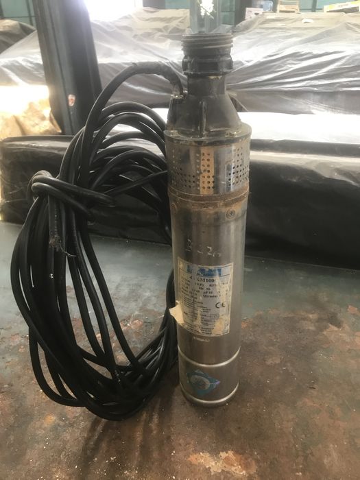 3 бр. Дълбоководни помпи за вода (Electromash, Aquapress, Ebara) – Окабелени