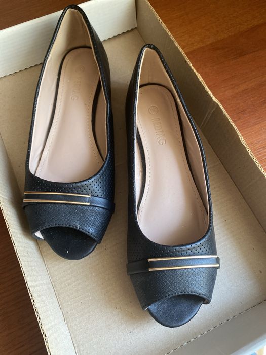 Босоножки летние , женские