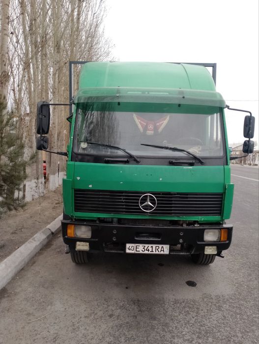 Mersedes Benz 1524