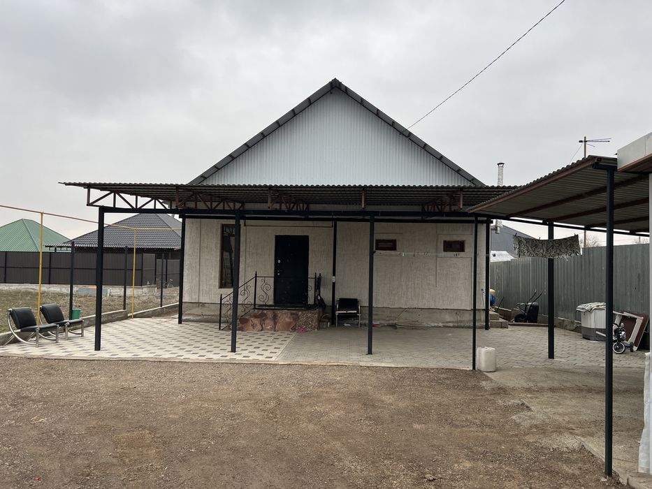 Үй сатылады. Наурыз новостройка