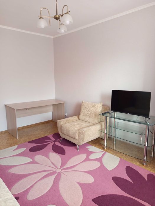 сдаю 2-комн квартиру