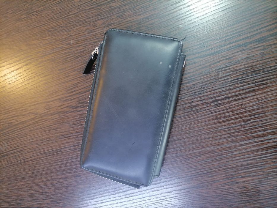 Продам кошелёк срочно