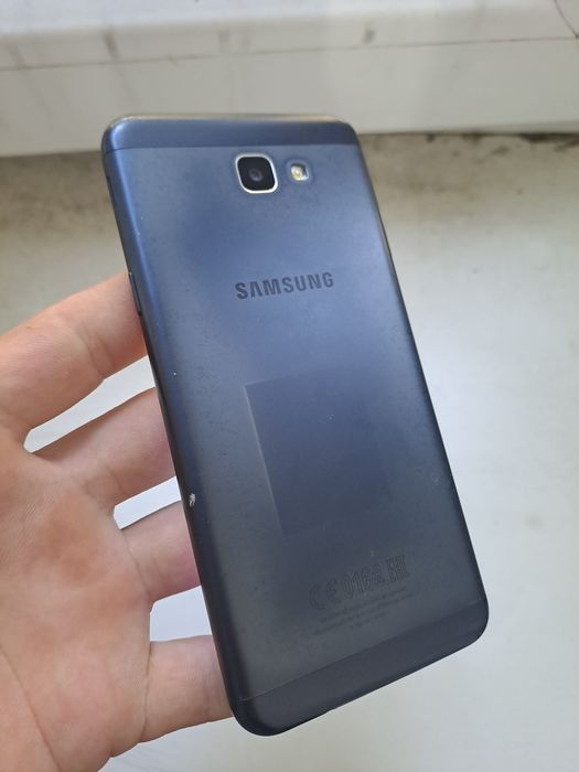 Продам самсунг J5 в идеале