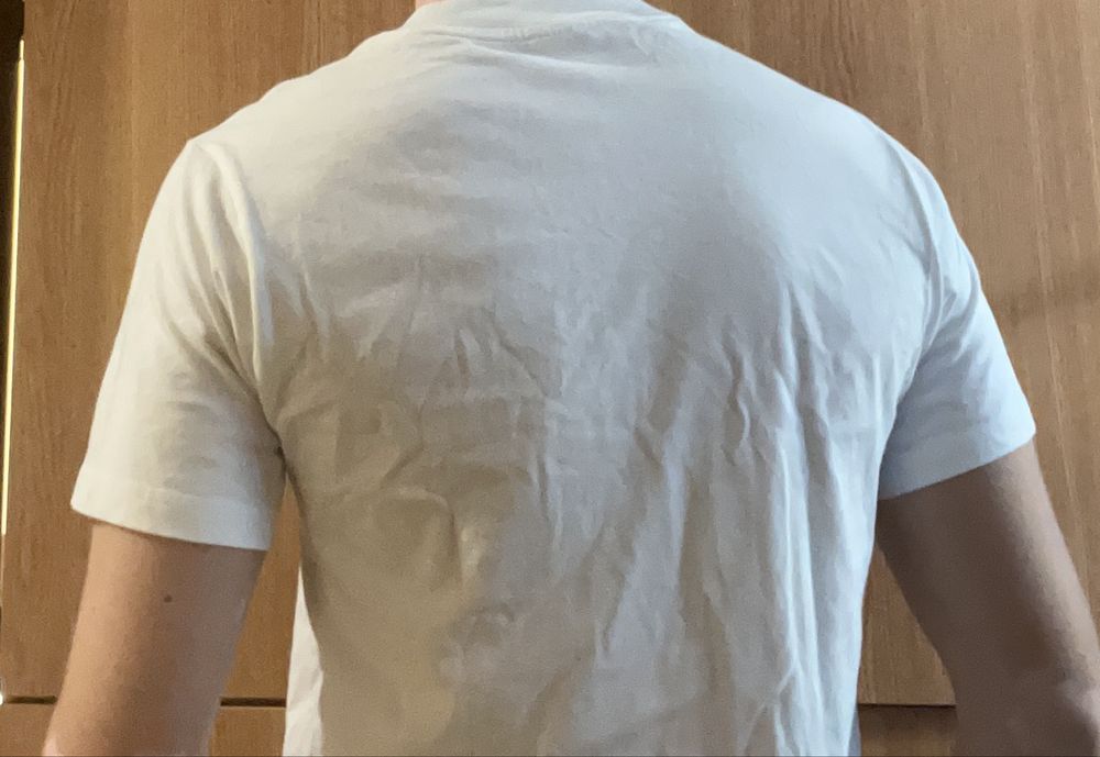Tricou Adidas Barbati Marimea L in conditii bune