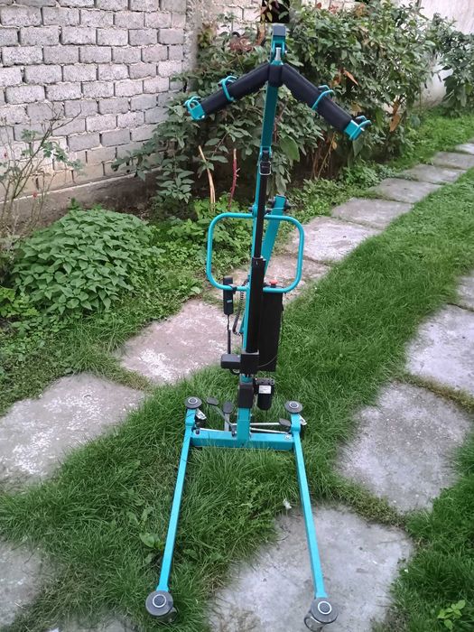 lift macara persoane cu dizabilitati cu telecomanda 2200 lei neg