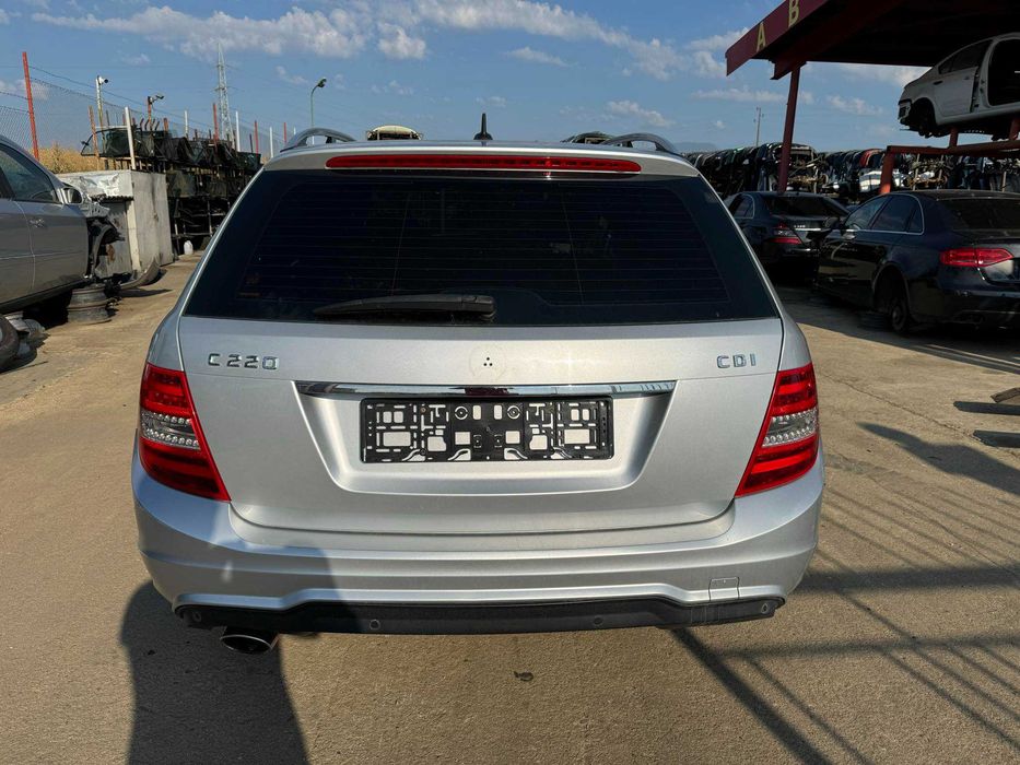 Мерцедес W204 2011г.