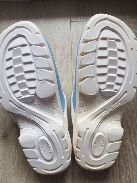 Мъжки медицински чехли тип сабо- No 42 нови