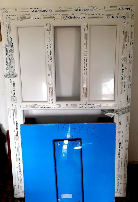 Чисто нова врата.