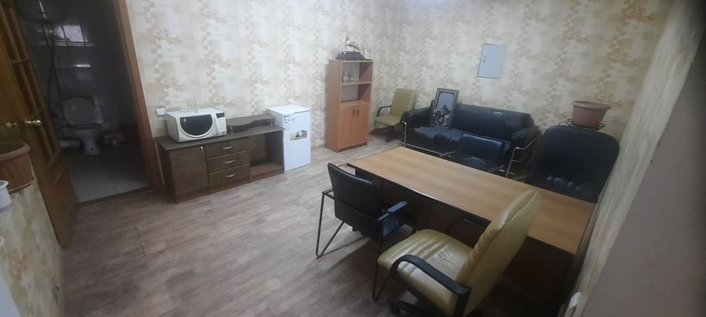 Сдается офис 102 кв.м на Сембинова