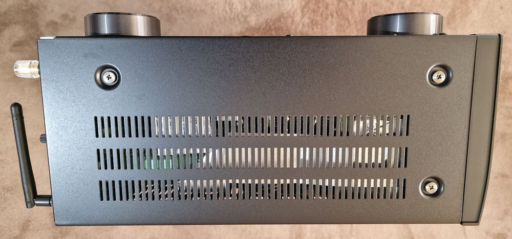 Denon AVC-X6700H черен