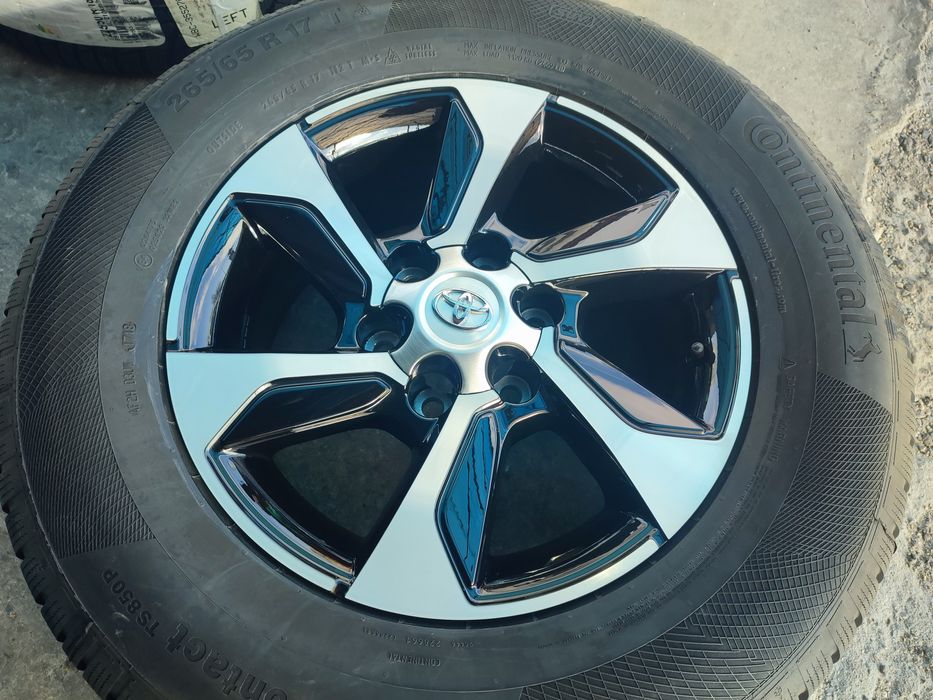 17" оригинални алуминиеви джанти за Toyota Land Cruiser